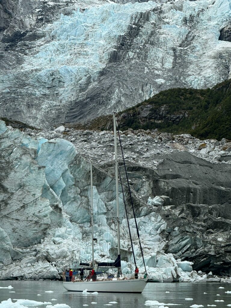 patagonia sailing patagonian channels chilean fjords expedition darwin range fueguian channels expedition ushuaia