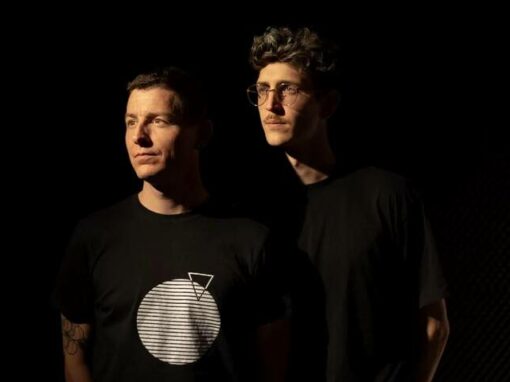[Création artistique Patagonie] «Inmerso», quand le chant mutant de l’eau inspire un duo d’artistes valaisans (Le Temps, 17/12/2024)