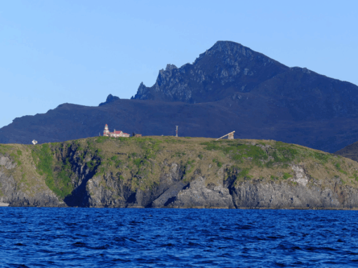 Où se trouve le cap Horn? Localisation et caractéristiques d’un point géographique mythique