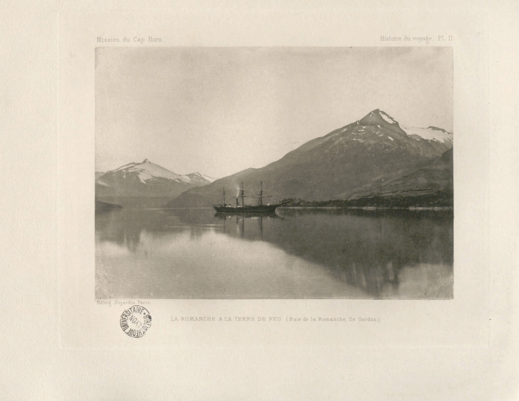 mission scientifique du cap horn 1882-1883 La Romanche au mouillage au sud de la Terre de Feu