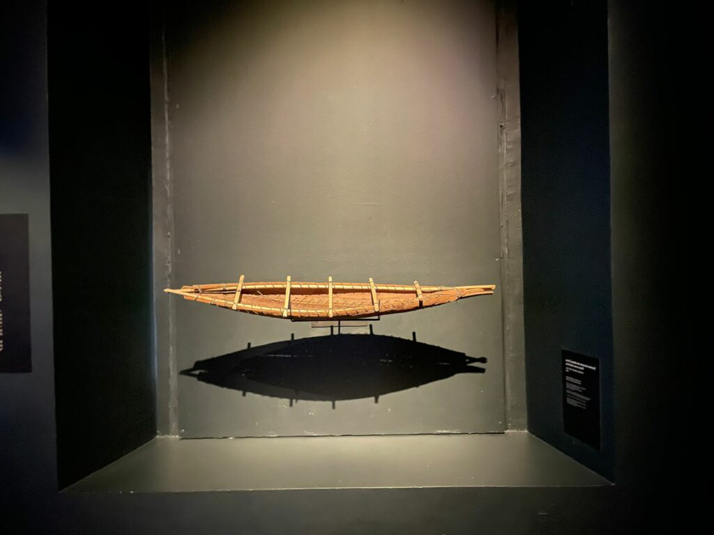 José's Yagan canoe, exhibited at the Museo Chileno de Arte Precolombino in Santiago (April 2026)